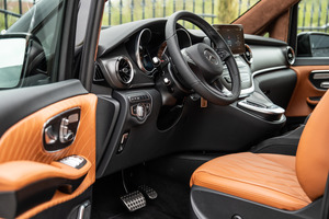 KLASSEN Mercedes-Benz V-Class VIP. V 300 d 4MATIC - Business Plus Interieur. MVMH_1485