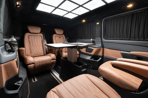 KLASSEN Mercedes-Benz V-Class VIP. V 300 - Sondermodell VIP EDITION 2023. MVMH_1517