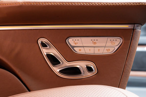 KLASSEN Mercedes-Benz V-Class VIP. V 300 - Sondermodell VIP EDITION 2023. MVMH_1517
