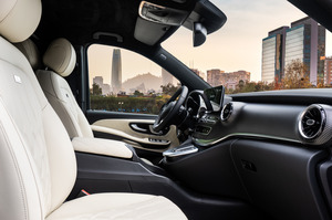 KLASSEN Mercedes-Benz V-Class VIP. V 300 - 4MATIC VIP Avantgarde Interieur. MVMH_1570