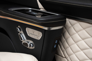 KLASSEN Mercedes-Benz V-Class VIP. V 300 | Rollende Luxus-Lounge: VIP VAN. MVV_1631
