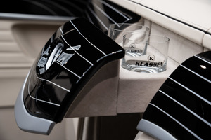 KLASSEN Mercedes-Benz V-Class VIP. V 300 | Rollende Luxus-Lounge: VIP VAN. MVV_1631