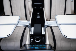KLASSEN Mercedes-Benz V-Class VIP. V 300 | Rollende Luxus-Lounge: VIP VAN. MVV_1631