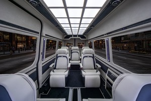 KLASSEN Mercedes-Benz Sprinter VIP. 319 Business Luxury BUS VIP 7+1+1 w907. MSV_1430