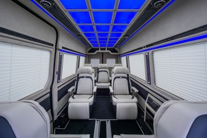 KLASSEN Mercedes-Benz Sprinter VIP. 319 Business Luxury BUS VIP 7+1+1 w907. MSV_1430