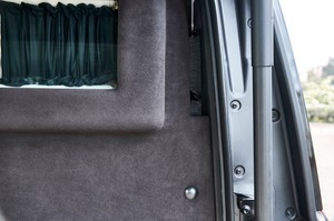 KLASSEN Mercedes-Benz V-Class VIP. V 300 d | GEPANZERT | Armored B6 / VR9. MVD_1357