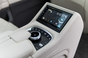 KLASSEN Mercedes-Benz V-Class VIP. V 300 | KLASSEN Luxury VIP Cars and Vans. MVV_1449