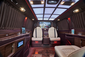 KLASSEN Mercedes-Benz V-Class VIP. V 300 d | Luxury VIP Van with Wheelchair. MVD_9041