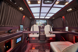 KLASSEN Mercedes-Benz V-Class VIP. V 300 d | Luxury VIP Van with Wheelchair. MVD_9041