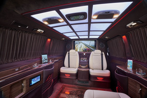KLASSEN Mercedes-Benz V-Class VIP. V 300 d | Luxury VIP Van with Wheelchair. MVD_9041
