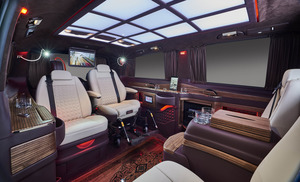 KLASSEN Mercedes-Benz V-Class VIP. V 300 d | Luxury VIP Van with Wheelchair. MVD_9041