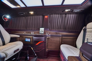 KLASSEN Mercedes-Benz V-Class VIP. V 300 d | Luxury VIP Van with Wheelchair. MVD_9041