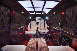 KLASSEN Mercedes-Benz V-Class VIP. V 300 d | Luxury VIP Van with Wheelchair. MVD_9041