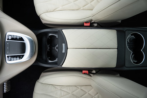 KLASSEN Mercedes-Benz V-Class VIP. V 300 d 4MATIC - Business Plus Interieur. MVMH_1520