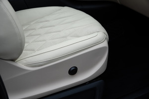 KLASSEN Mercedes-Benz V-Class VIP. V 300 d 4MATIC - Business Plus Interieur. MVMH_1520