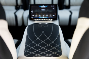 KLASSEN Mercedes-Benz V-Class VIP. V 300 | KLASSEN Luxury VIP Cars and Vans. MVV_1472