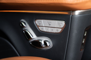 KLASSEN Mercedes-Benz V-Class VIP. V 300 - 4MATIC VIP Avantgarde Interieur. MVMH_1571