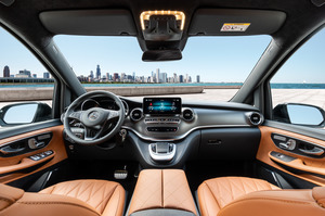 KLASSEN Mercedes-Benz V-Class VIP. V 300 - 4MATIC VIP Avantgarde Interieur. MVMH_1571