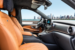 KLASSEN Mercedes-Benz V-Class VIP. V 300 - 4MATIC VIP Avantgarde Interieur. MVMH_1571