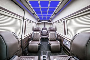 KLASSEN Mercedes-Benz Sprinter VIP. 319 Business Luxury BUS VIP 7+1+1 w907. MSV_1431