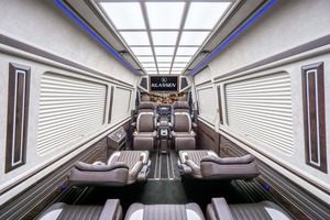 KLASSEN Mercedes-Benz Sprinter VIP. 319 Business Luxury BUS VIP 7+1+1 w907. MSV_1431