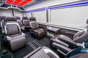 KLASSEN Mercedes-Benz Sprinter VIP. 319 Business Luxury BUS VIP 7+1+1 w907. MSV_1431