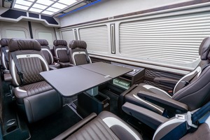 KLASSEN Mercedes-Benz Sprinter VIP. 319 Business Luxury BUS VIP 7+1+1 w907. MSV_1431