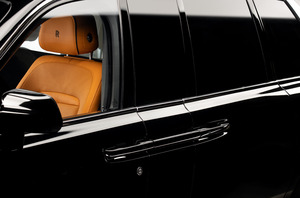 KLASSEN Rolls Royce Cullinan VIP. Armored and Stretched cars VIP Interior. RCR_9002_350mm